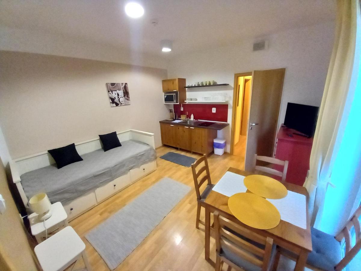Apartmany Margo Sun マルティンスケ・ホーレ エクステリア 写真